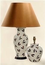ALEXANDERS 35 CM FEATHERS  FISHTAIL LAMP OR 20 CM FEATHERS  URN LAMP